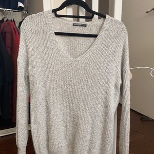 Brandy Melville Sweater